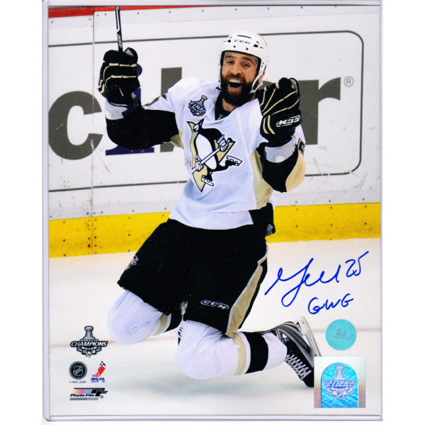 Max Talbot - Autographed 8x10 photo (Pittsburgh Penguins) cert